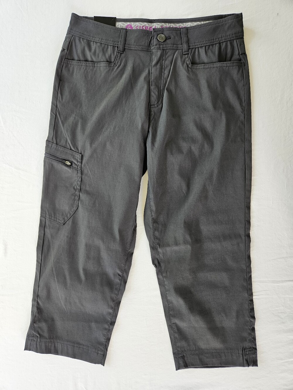 Sierra Designs Women’s Grey Capri Pants NWT Size 4 Lightweight